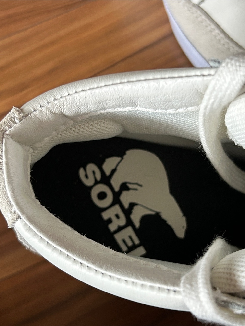 Sorel Out ‘n About Leather Wedge Bootie Sneakers Cream Color - Picture 4 of 9